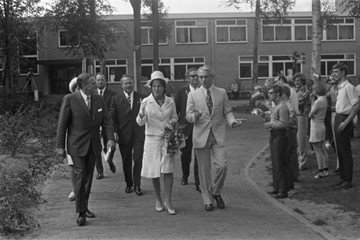 Prinses Margriet opent Hartekamp Heemstede